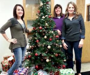 (Pictured from L-R is the HR Team that work every year to coordinate this effort: Annie Hol, Sara McDowell, Tiffany Tremmel and David Cummins, not pictured)